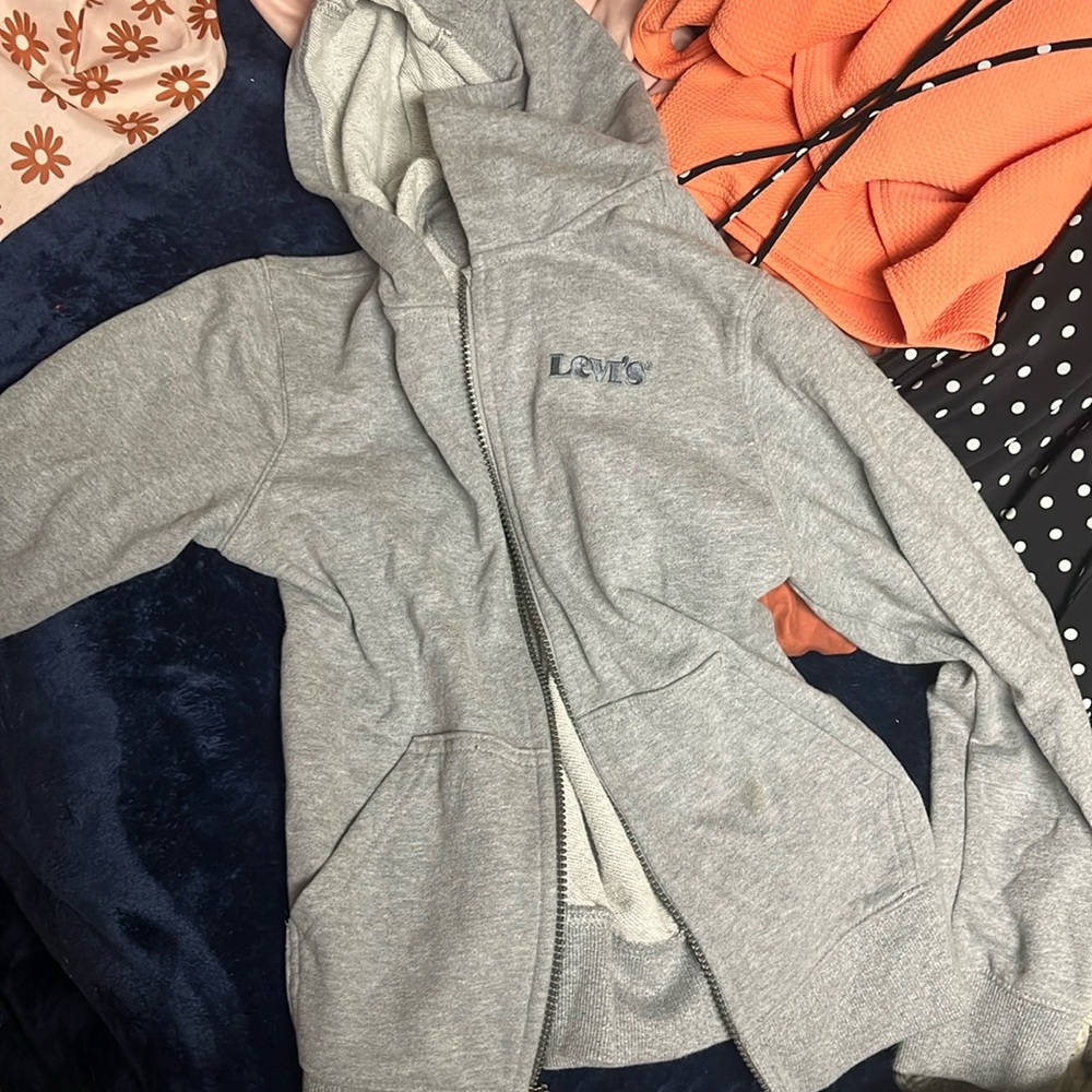 Levi’s size m hoodie